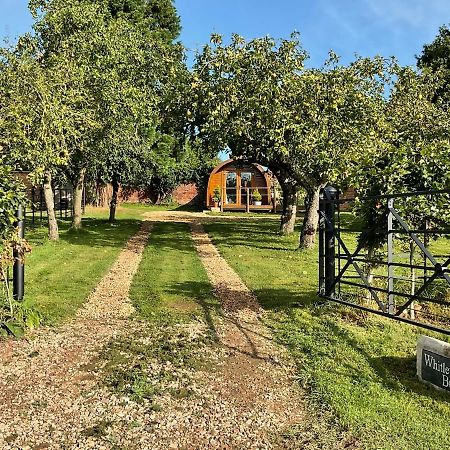Secluded Cosy Luxury Pod With Wood Fired Hot Tub Shrewsbury Exterior foto